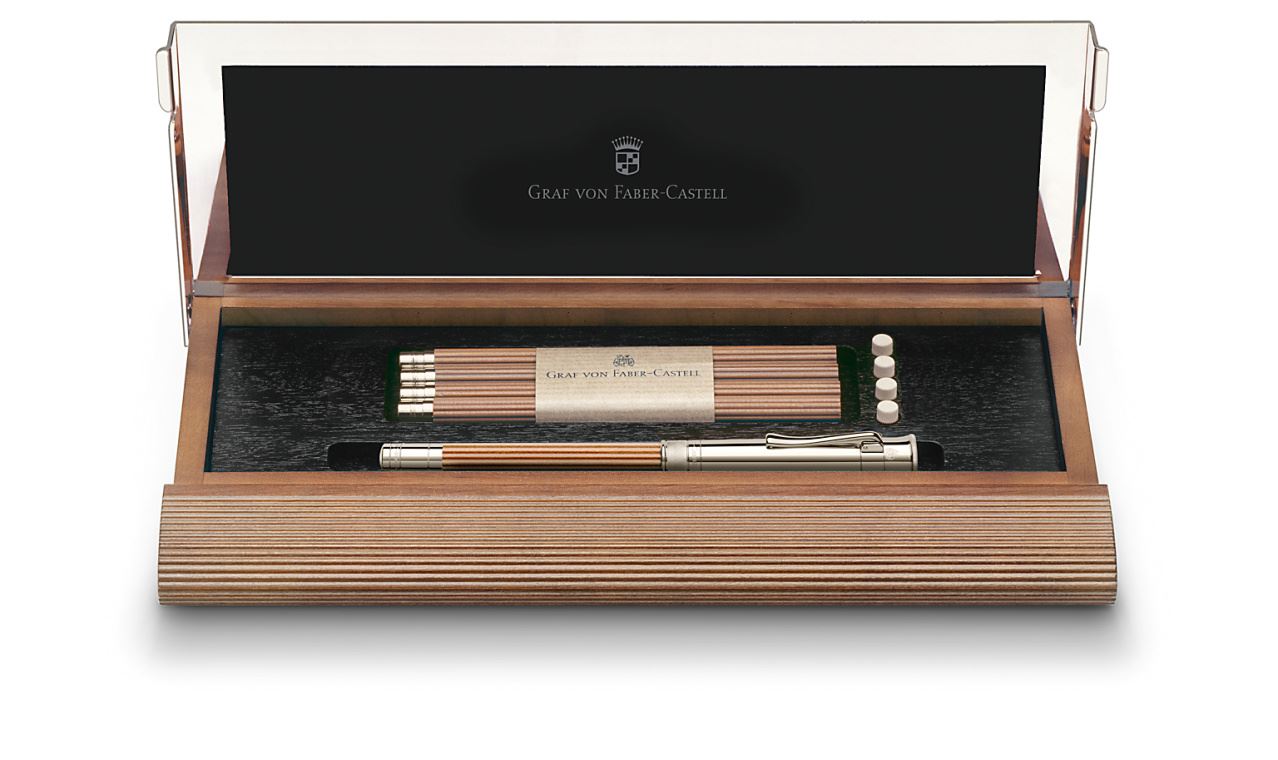 Graf-von-Faber-Castell - Desk set with platinium-plated Perfect Pencil brown
